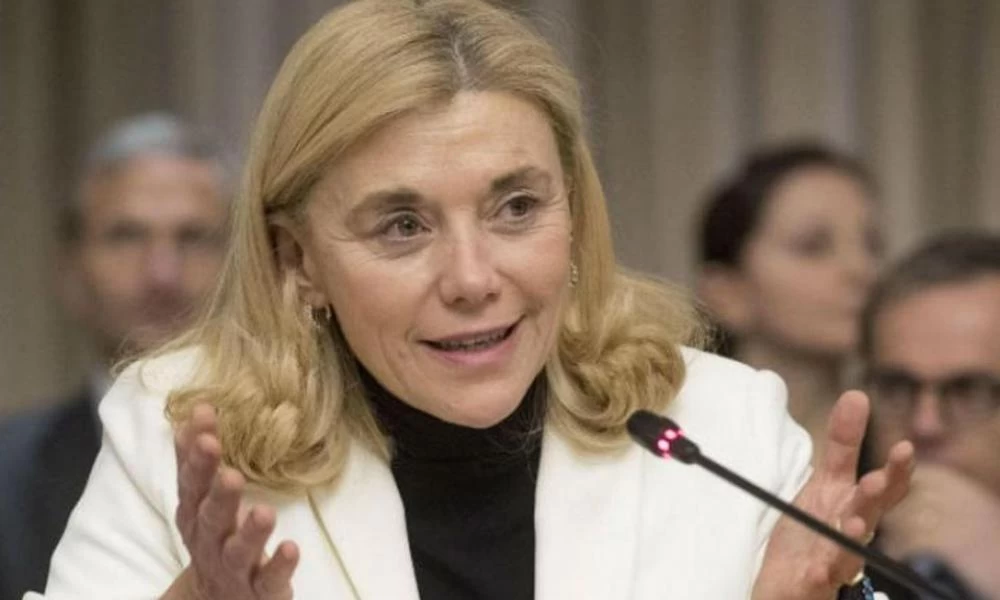 Γυναίκα αναλαμβάνει τις μυστικές υπηρεσίες της Iταλίας